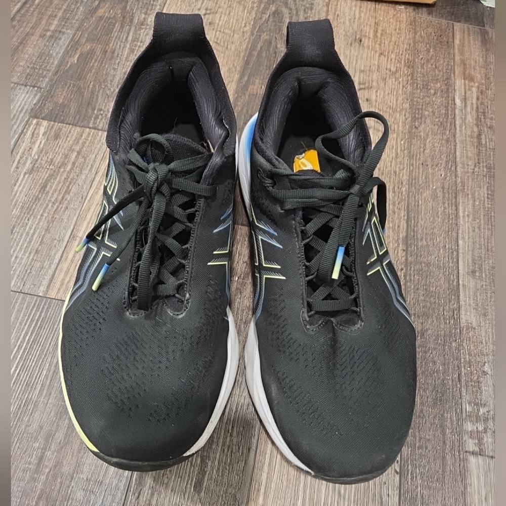 Asics Men's Black and Yellow Athletic Shoes - Picture 2 of 6